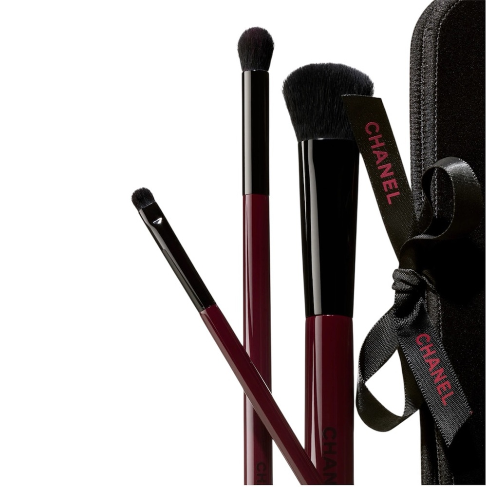 🔥NEW CHANEL LES PINCEAUX ROUGE NOIR Collection of 3 Professional Makeup Brushes - Picture 3 of 10